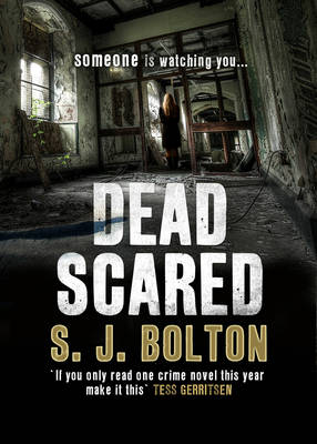 Dead Scared: Lacey Flint Series, Book 2