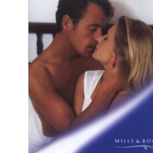 The Playboy in Pursuit (Mills & Boon Modern)