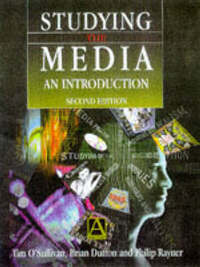 Studying the Media, 2Ed: An Introduction